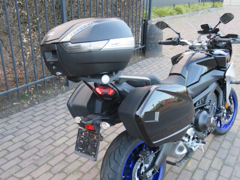Tracer 900 GT