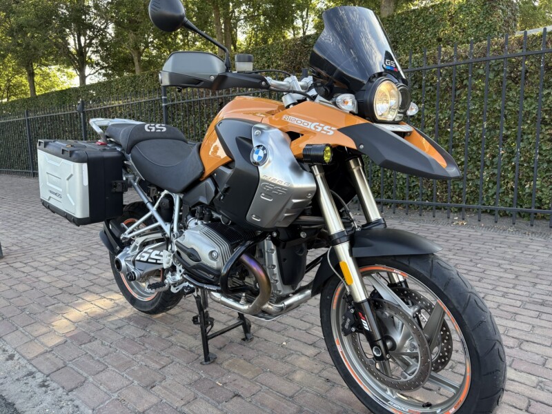 1200 GS