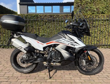 790 Adventure