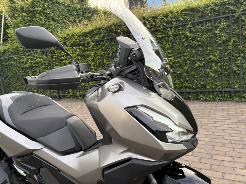 ADV 350