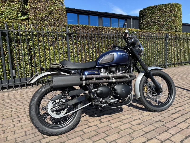 Bonneville Scrambler 900