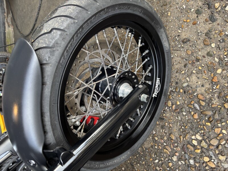 Bonneville SE 