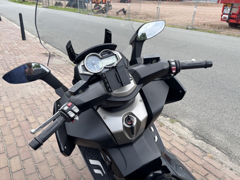 C650GT 