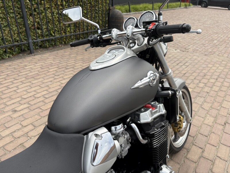 CB 1300 X4