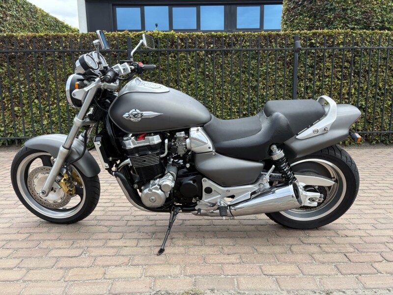 CB 1300 X4