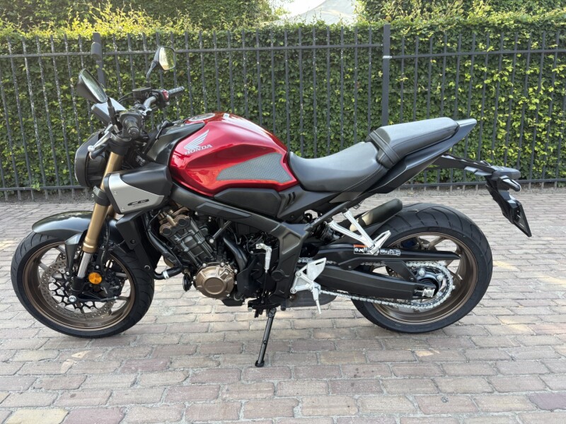 CB 650 R E-Clutch 