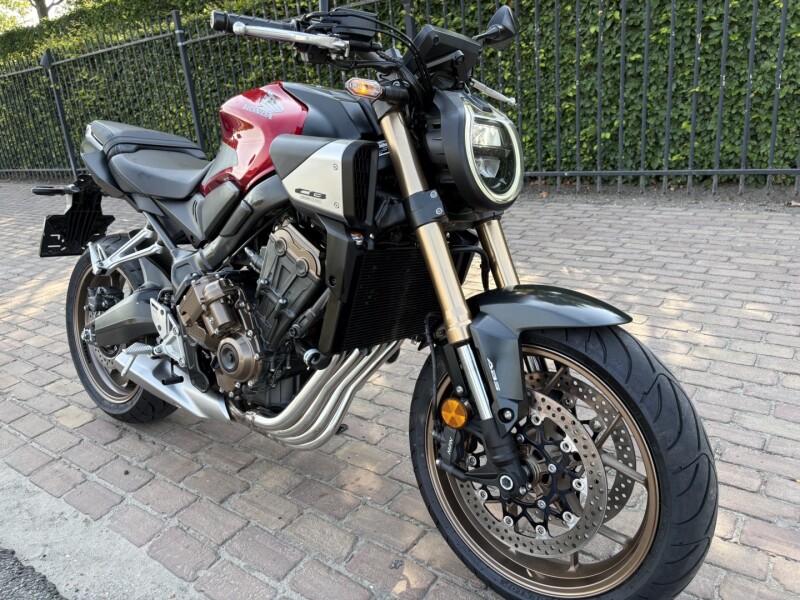CB 650 R E-Clutch 