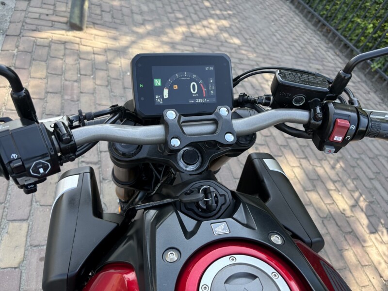 CB 650 R E-Clutch 