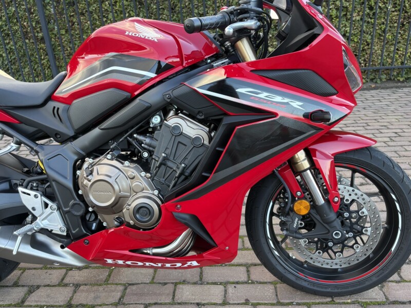 CBR 650 R
