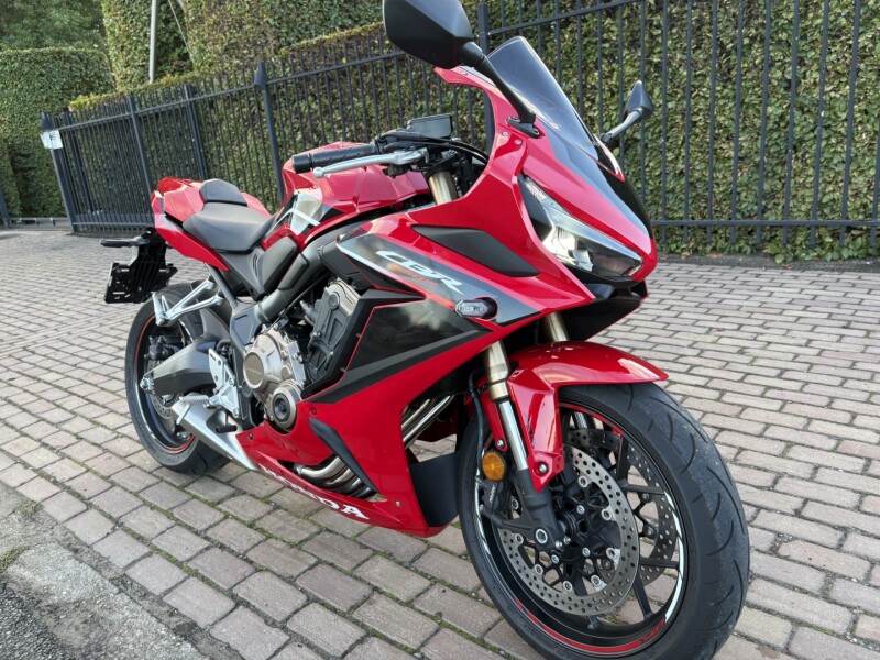 CBR 650 R