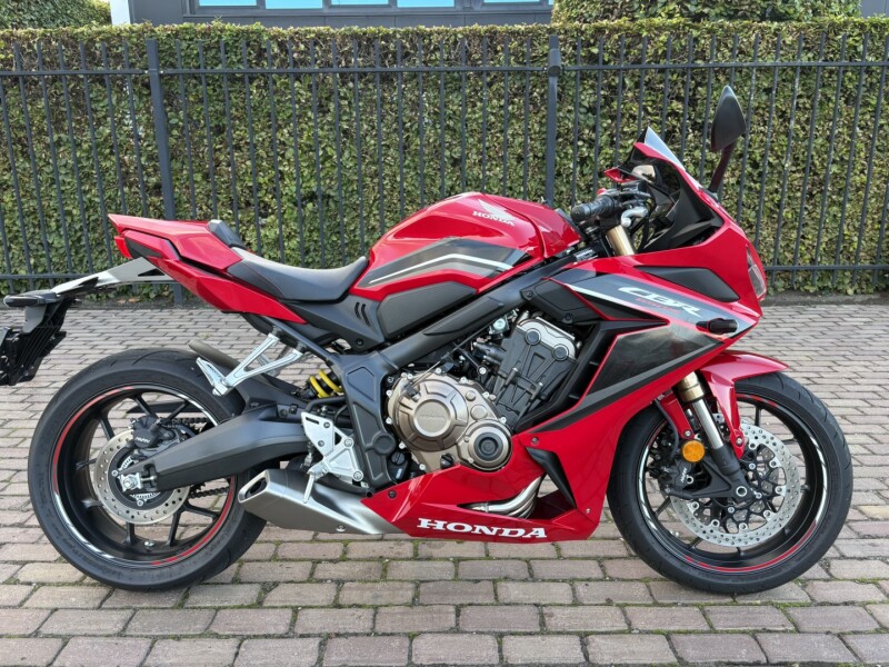 CBR 650 R