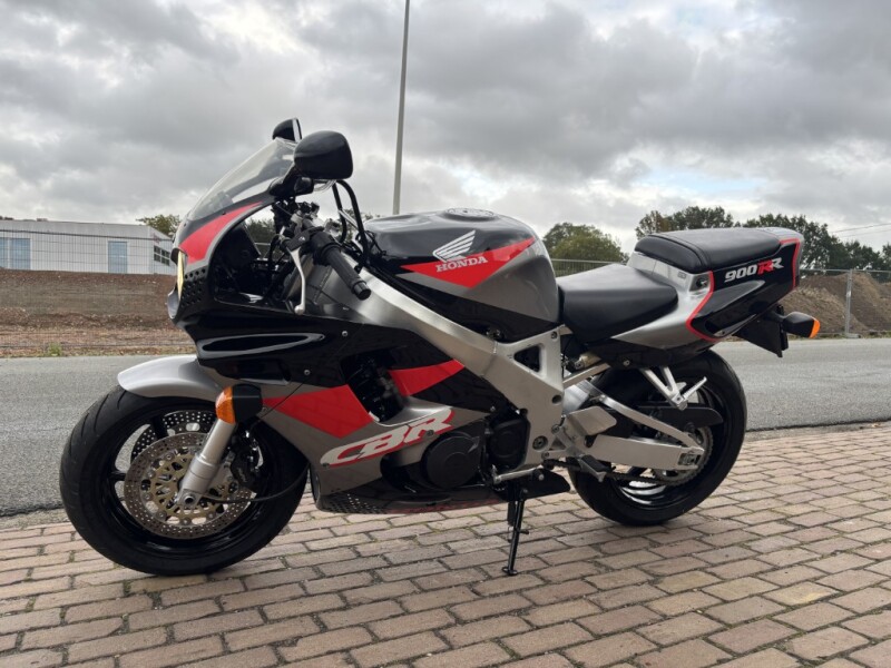 CBR 900 fireblade 