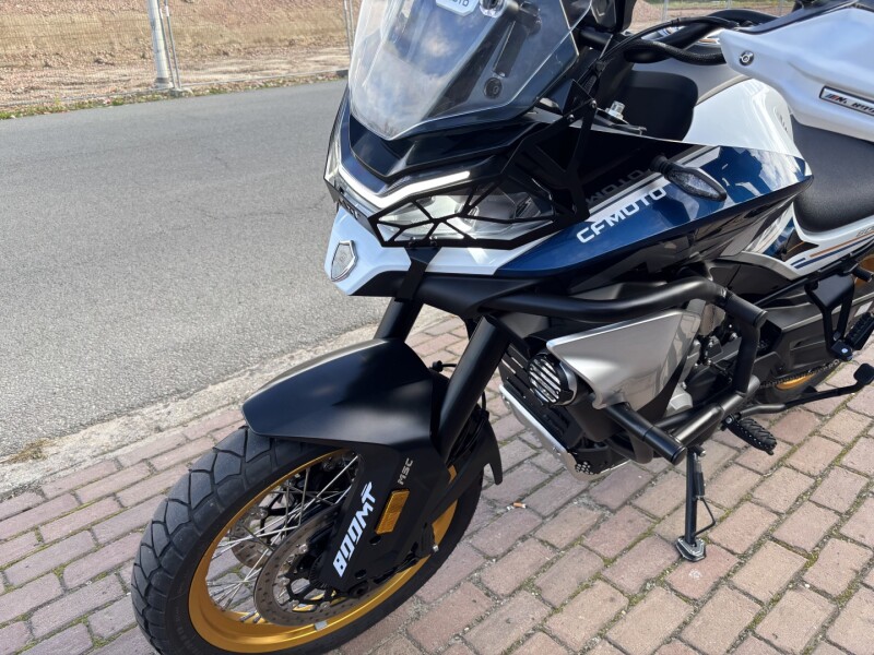 CF moto mt800 explorer 