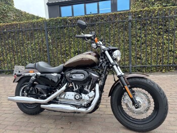 custom 1200 sportster 