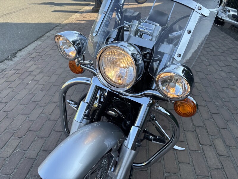 Drag Star 650