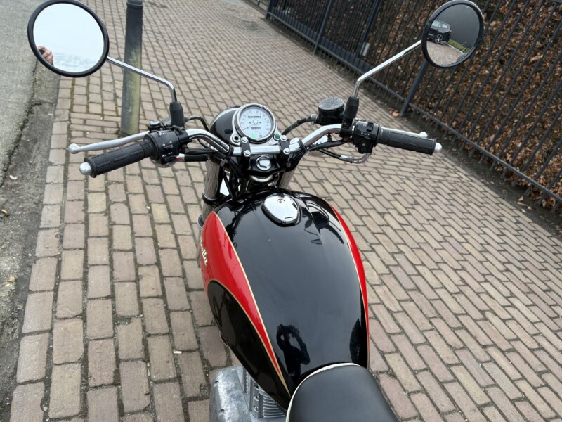 Estrella 250