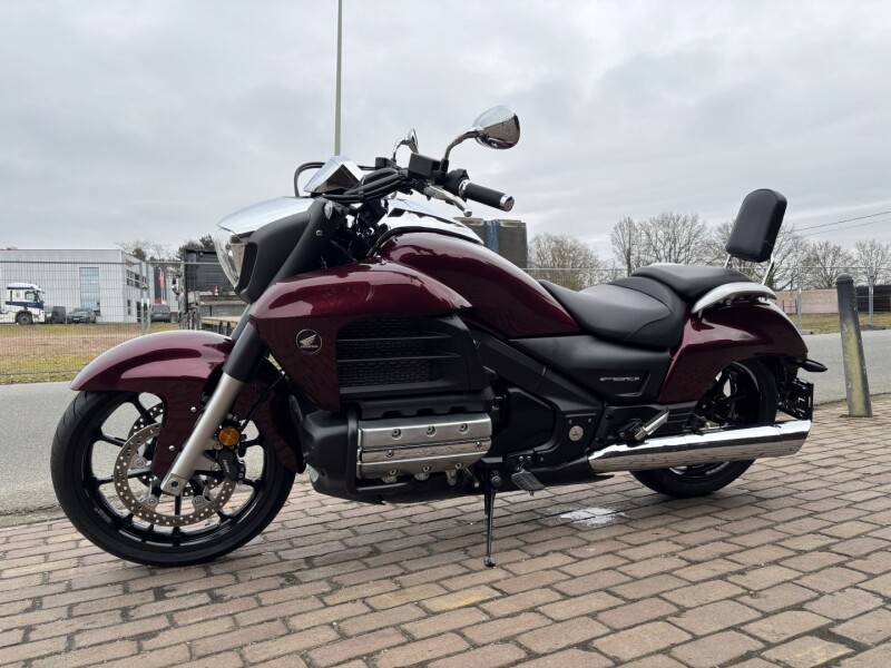 F6c 'valkery'  1800cc