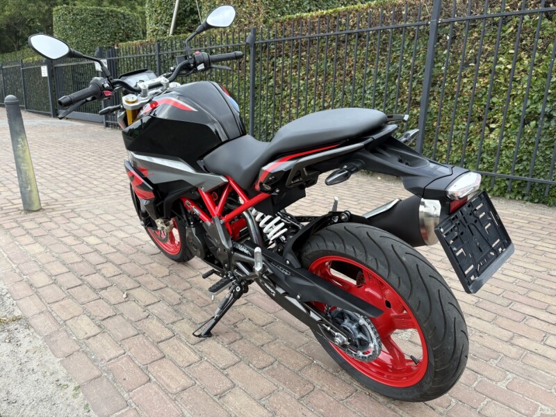 G 310 R