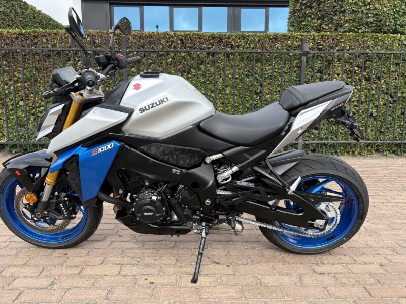 GSX S 1000