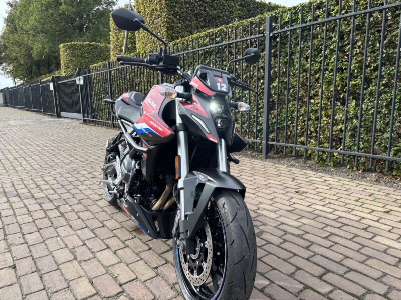GSX S 8