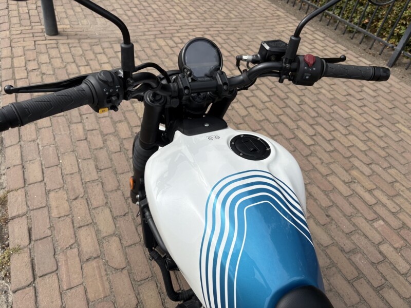 Guerilla 450