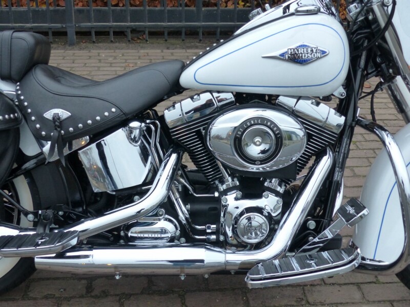 Heritage Softail Classic (103)