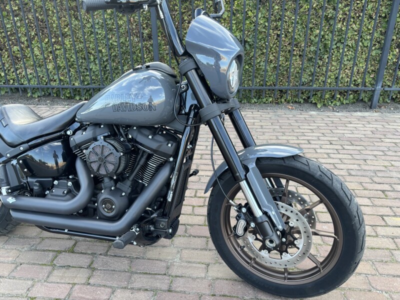 Lowrider s 117