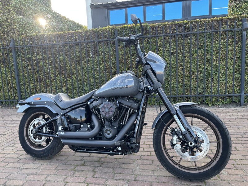 Lowrider s 117
