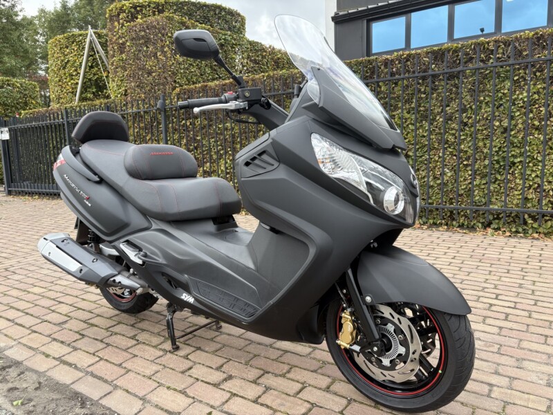 Maxsym 600 - ABS