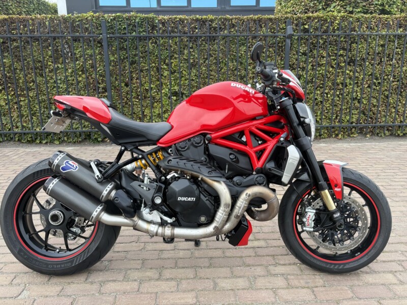 Monster 1200 R