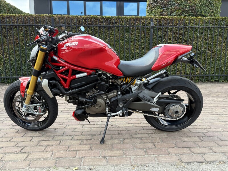 Monster 1200 S