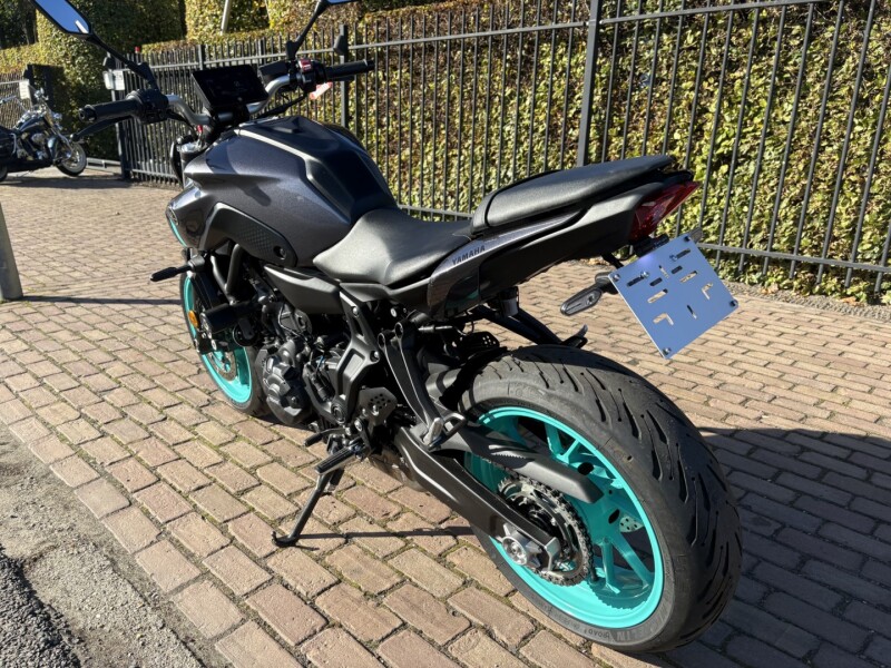 MT 07