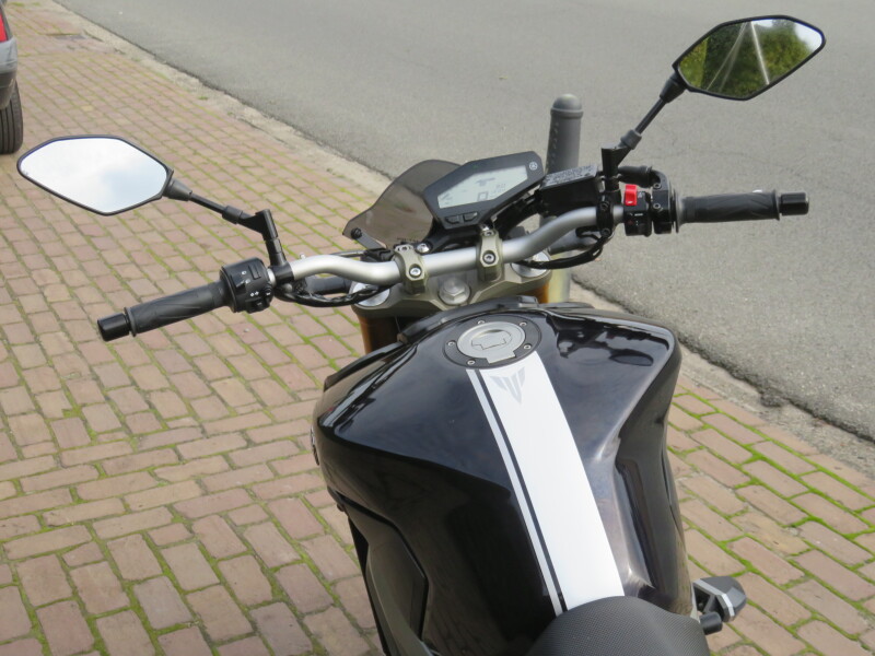 MT-09