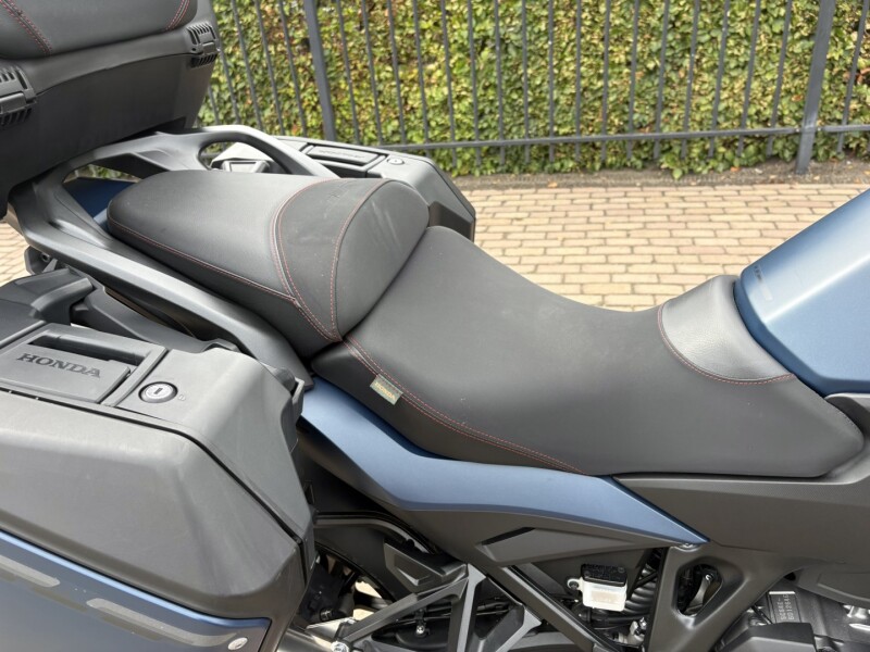 NT 1100 DCT