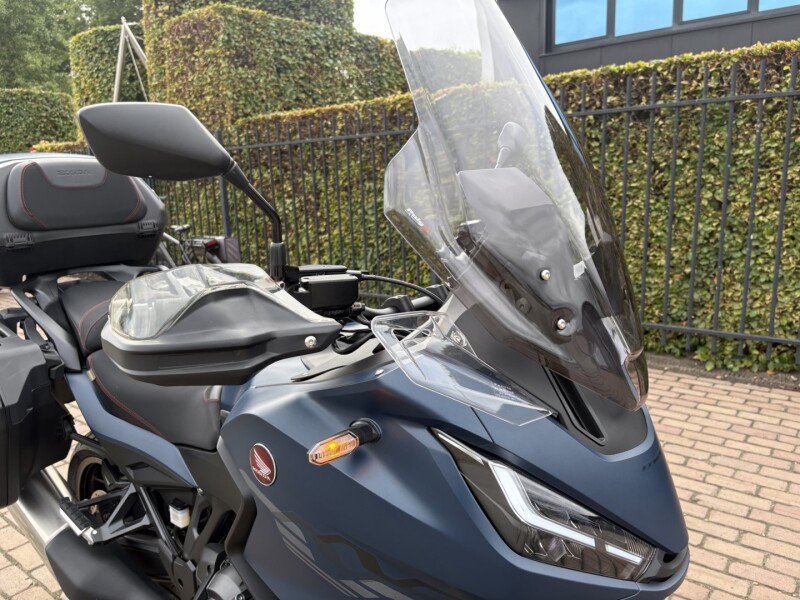 NT 1100 DCT