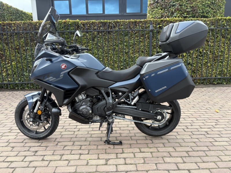 NT 1100 DCT