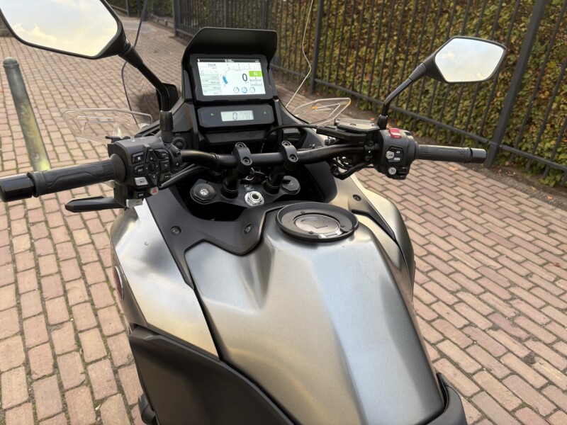 NT 1100 DCT