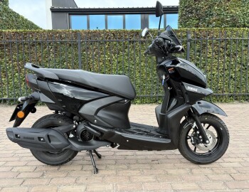 RayZR 125 Cygnus