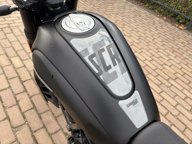 Scrambler 800 Icon Dark