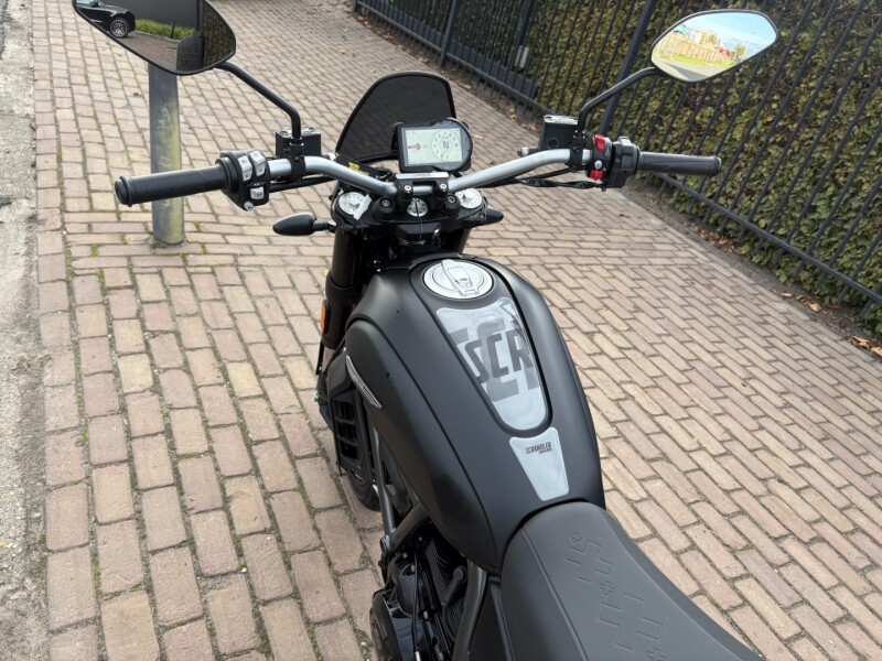 Scrambler 800 Icon Dark