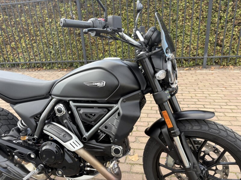 Scrambler 800 Icon Dark