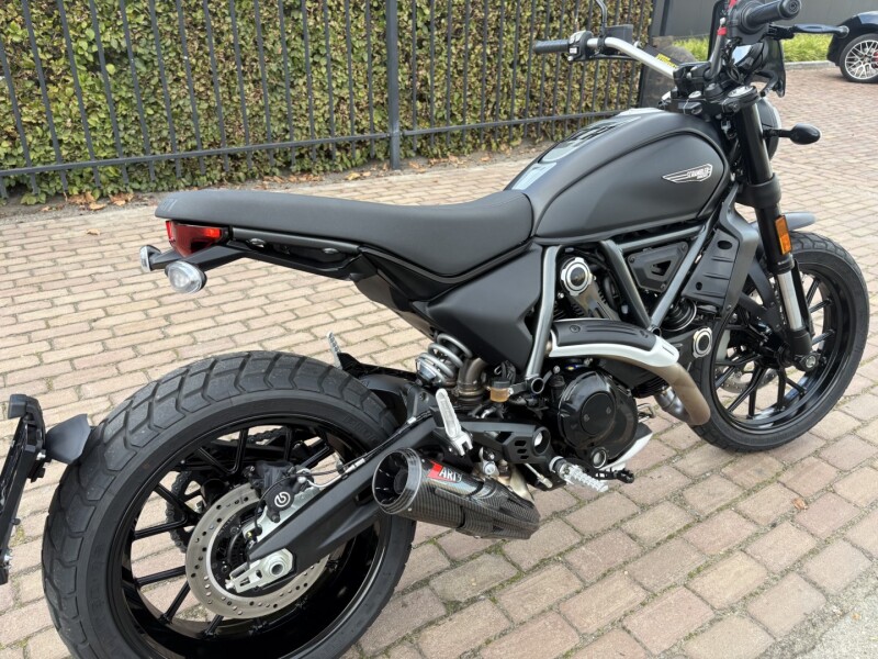 Scrambler 800 Icon Dark