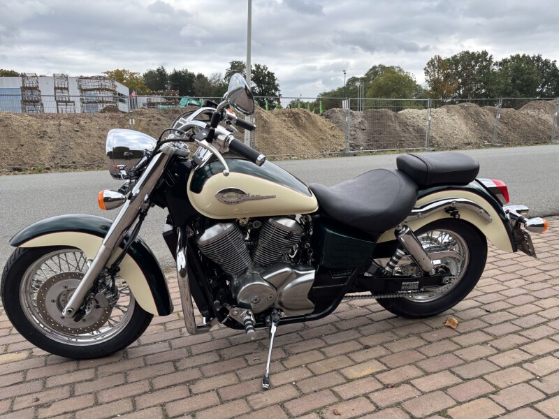 Shadow 750 c2