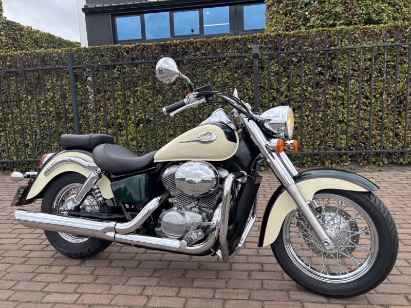 Shadow 750 c2