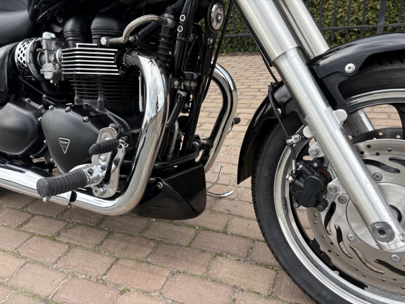Speedmaster 900
