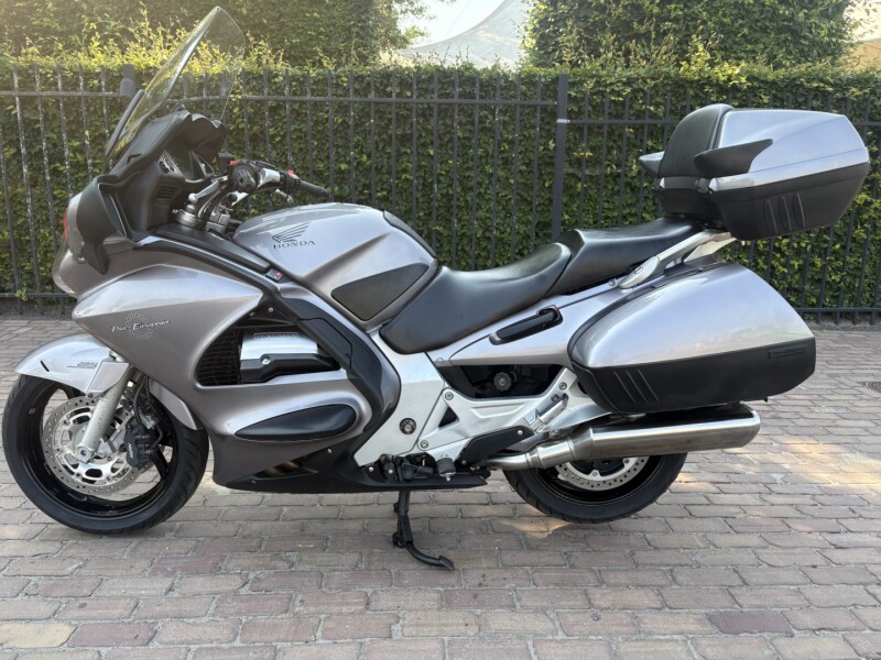ST 1300 A Pan European