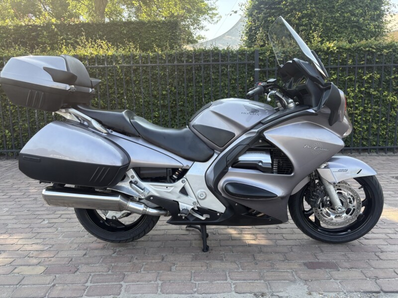 ST 1300 A Pan European