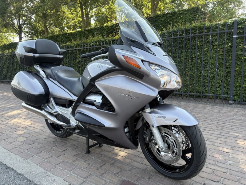 ST 1300 A Pan European