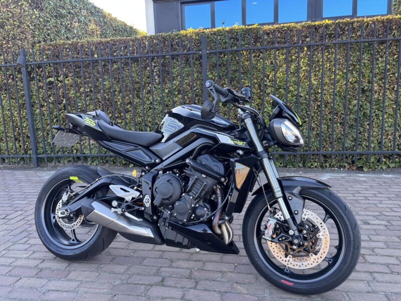 stree triple rs 765cc