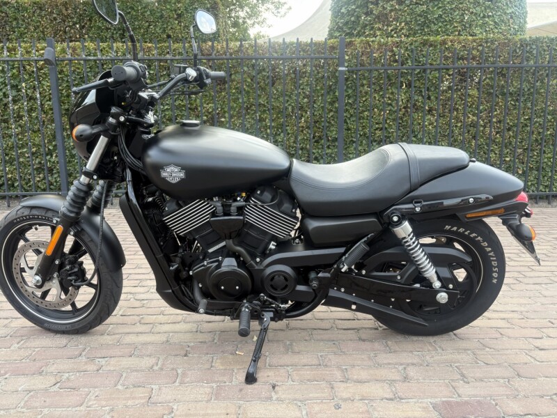 Street 750